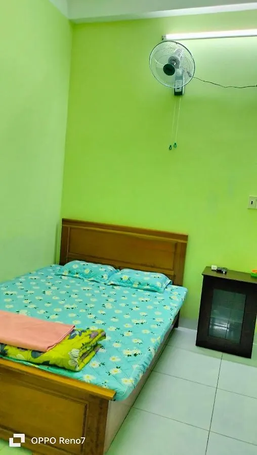 Bed and Breakfast Nha Nghi Lam Tung Nha Trang Bed & Breakfast
